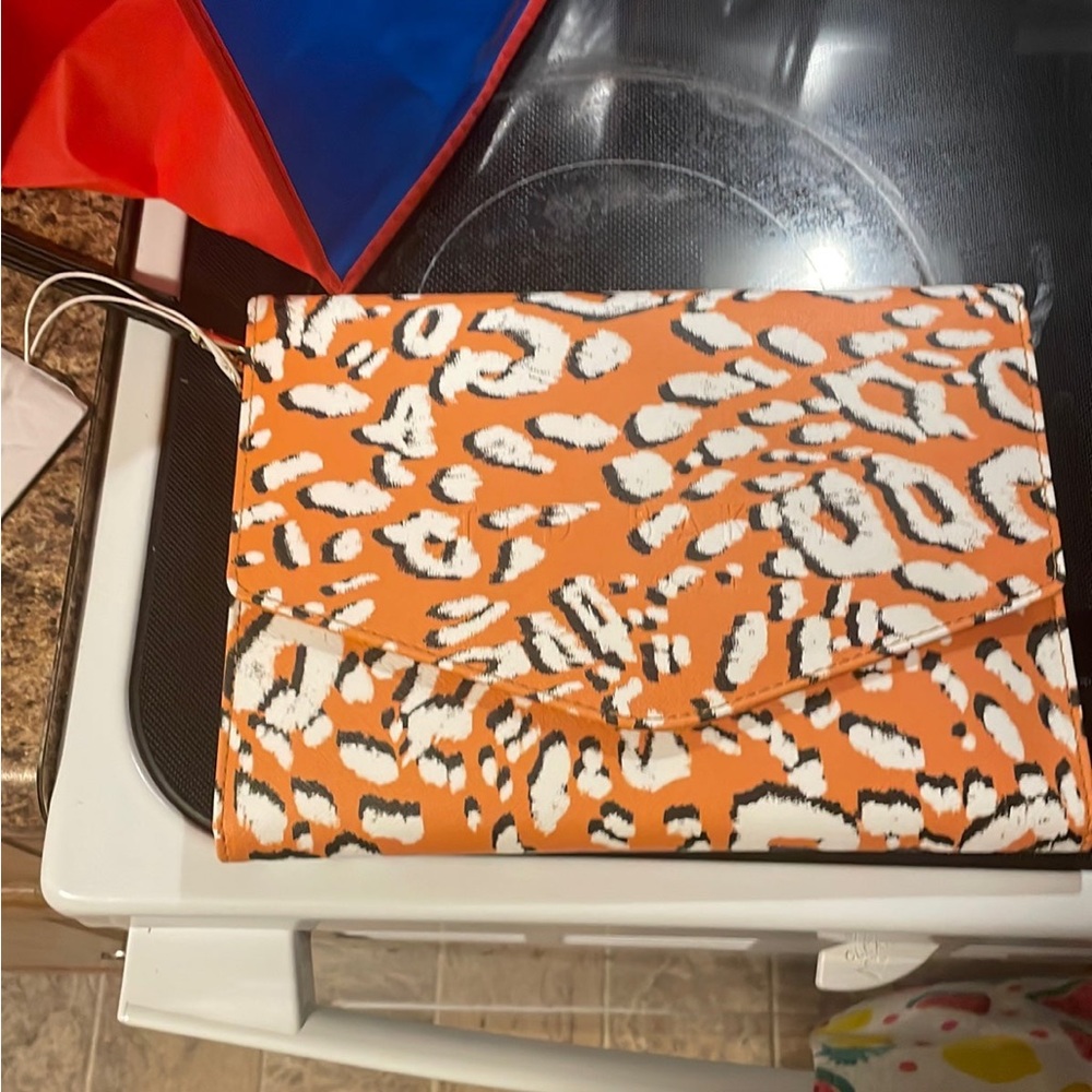 Clutch bag